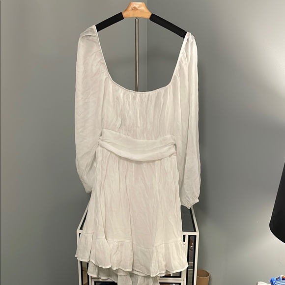 Dresses & Skirts - Elegant White Long Sleeve Dress about knee length nwot xl